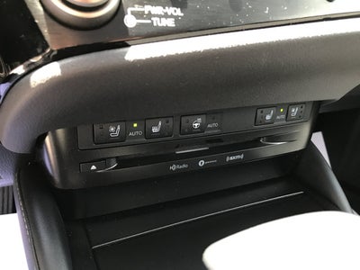 2022 Lexus ES ES 300h