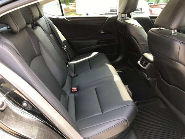 2022 Lexus ES ES 300h
