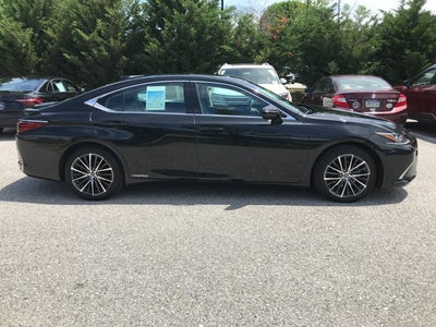2022 Lexus ES ES 300h