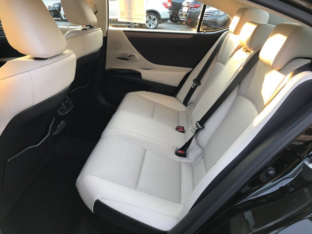 2023 Lexus ES ES 300h