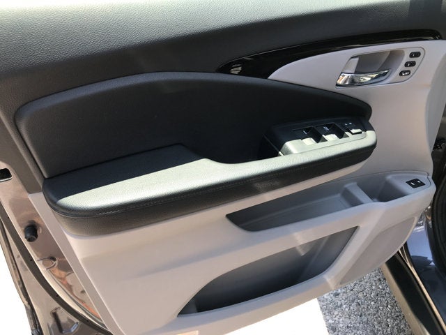 2021 Honda Pilot Touring 7-Passenger