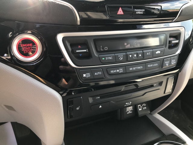 2021 Honda Pilot Touring 7-Passenger