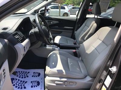 2021 Honda Pilot Touring 7-Passenger