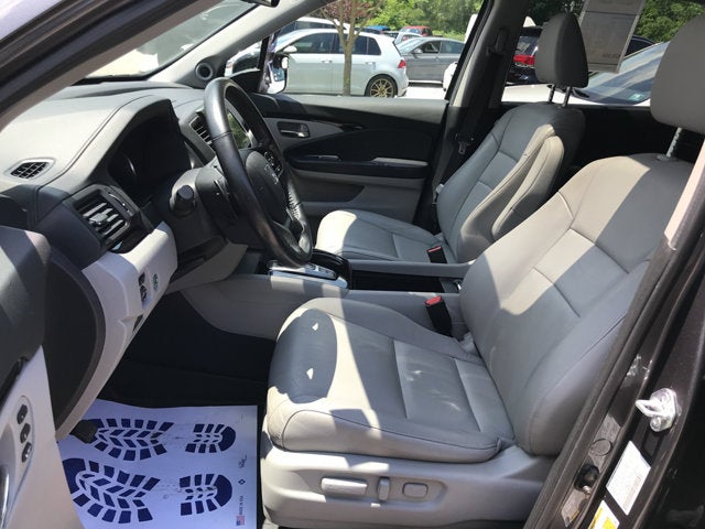 2021 Honda Pilot Touring 7-Passenger
