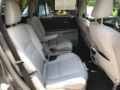 2021 Honda Pilot Touring 7-Passenger