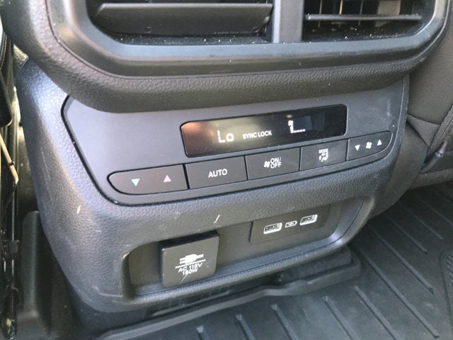 2023 Honda Pilot TrailSport