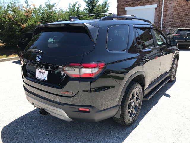 2023 Honda Pilot TrailSport