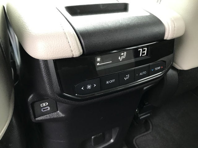 2024 Toyota Grand Highlander Hybrid XLE