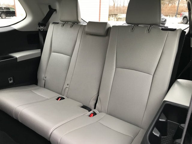 2024 Toyota Grand Highlander Hybrid XLE