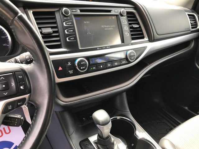 2017 Toyota Highlander LE Plus