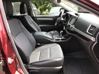 2017 Toyota Highlander LE Plus