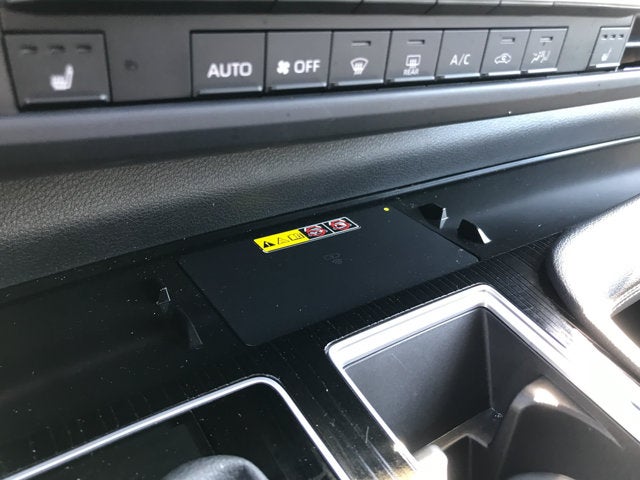 2025 Toyota Sienna Woodland Edition