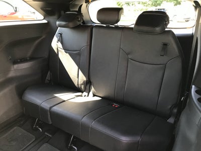 2025 Toyota Sienna Woodland Edition