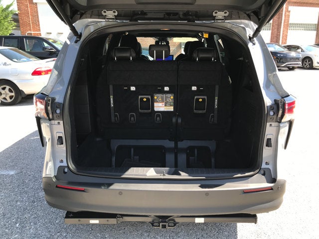 2025 Toyota Sienna Woodland Edition