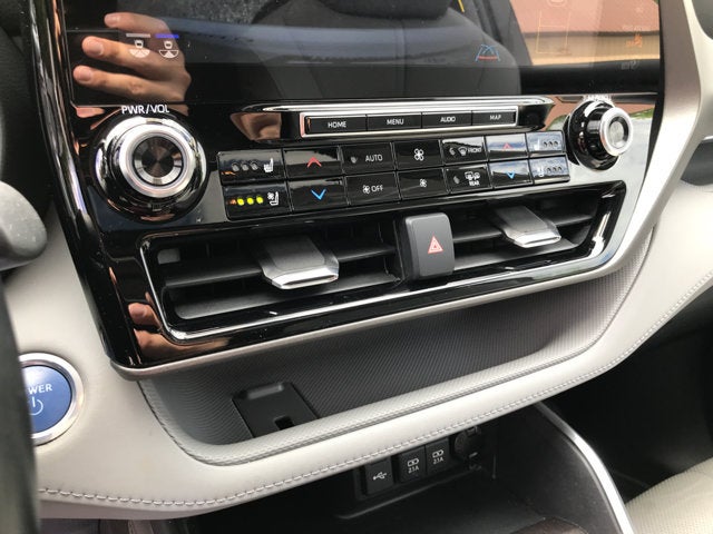 2020 Toyota Highlander Hybrid Limited