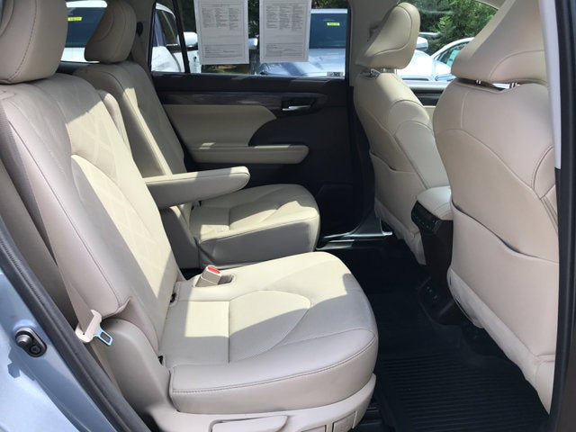 2021 Toyota Highlander Platinum