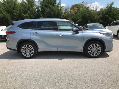 2021 Toyota Highlander Platinum