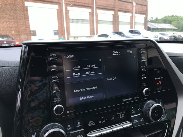 2022 Toyota Highlander Hybrid XLE