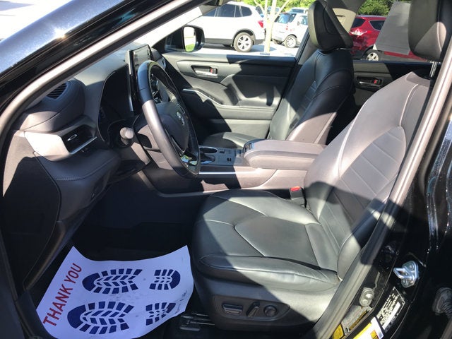 2020 Toyota Highlander Hybrid XLE