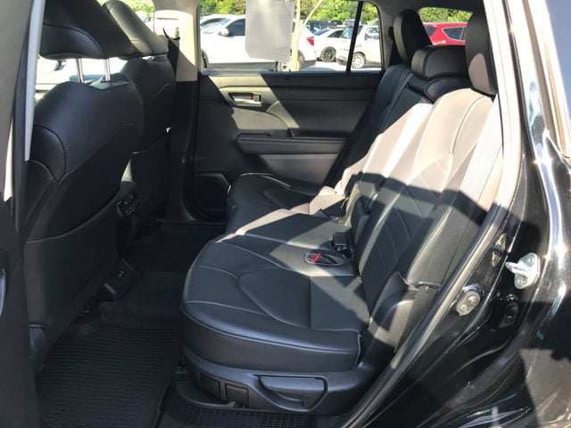 2020 Toyota Highlander Hybrid XLE