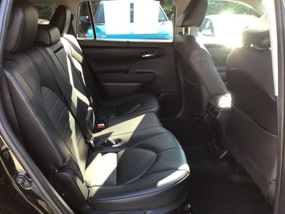 2020 Toyota Highlander Hybrid XLE