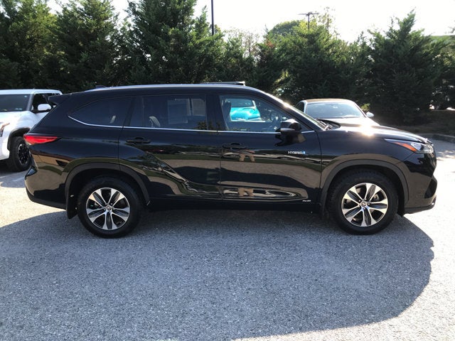 2020 Toyota Highlander Hybrid XLE