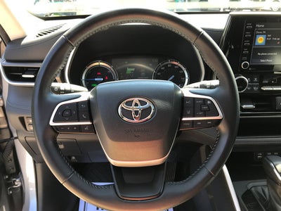 2022 Toyota Highlander Hybrid XLE