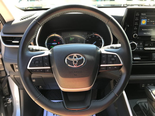2022 Toyota Highlander Hybrid XLE
