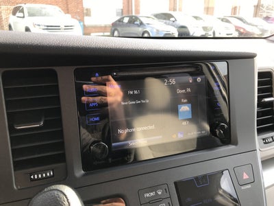 2016 Toyota Sienna LE