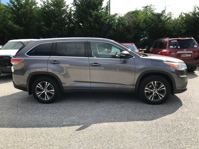 2016 Toyota Highlander XLE