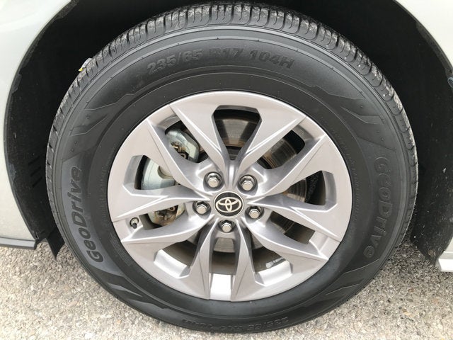 2021 Toyota Sienna XLE