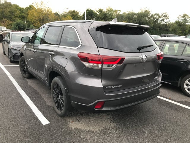 2019 Toyota Highlander SE
