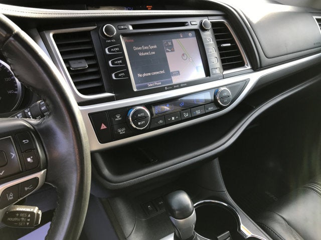 2018 Toyota Highlander SE