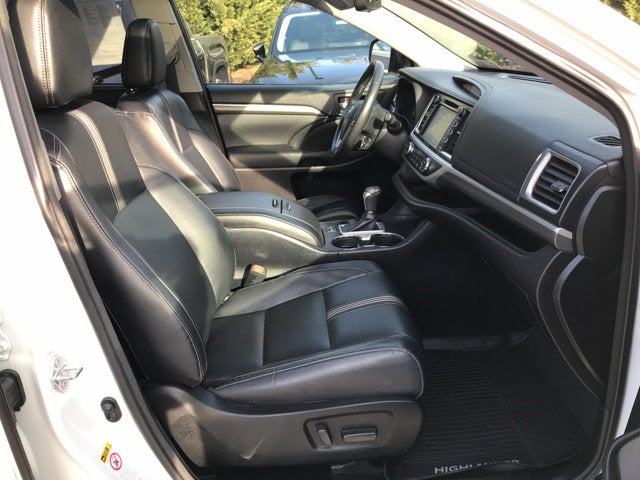 2018 Toyota Highlander SE