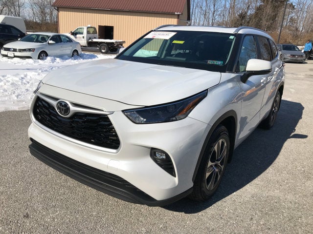 2023 Toyota Highlander XLE