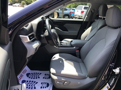 2023 Toyota Highlander LE