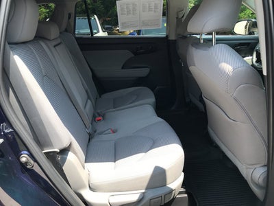 2023 Toyota Highlander LE