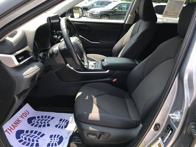 2023 Toyota Highlander LE