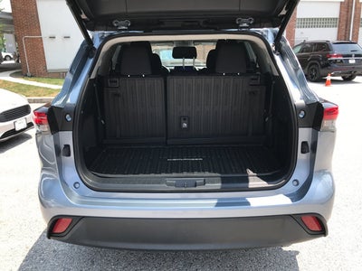 2023 Toyota Highlander LE