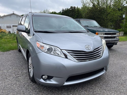2014 Toyota Sienna XLE
