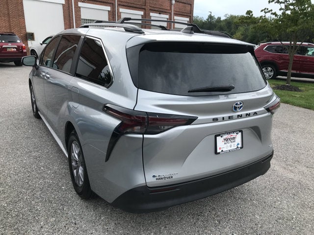 2025 Toyota Sienna XLE