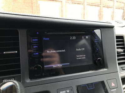 2017 Toyota Sienna XLE