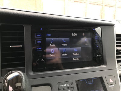 2017 Toyota Sienna XLE