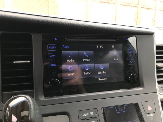 2017 Toyota Sienna XLE
