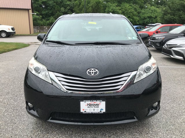 2017 Toyota Sienna XLE