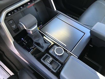 2025 Toyota Sequoia Platinum