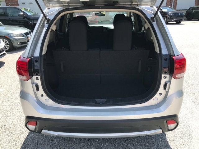 2018 Mitsubishi Outlander ES