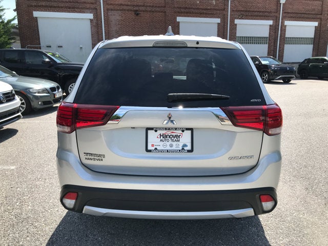 2018 Mitsubishi Outlander ES