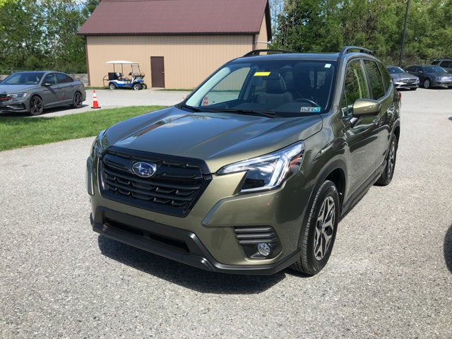 2023 Subaru Forester Premium