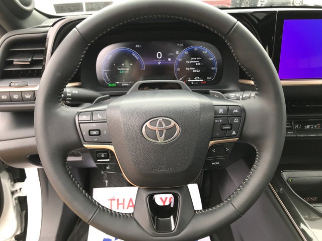 2025 Toyota Crown Signia Limited